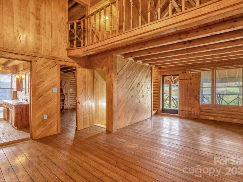 723 Hill Everhart Road, Lexington, NC 27295.  MLS# CAR4237112, YatesRealty ID 11188. 