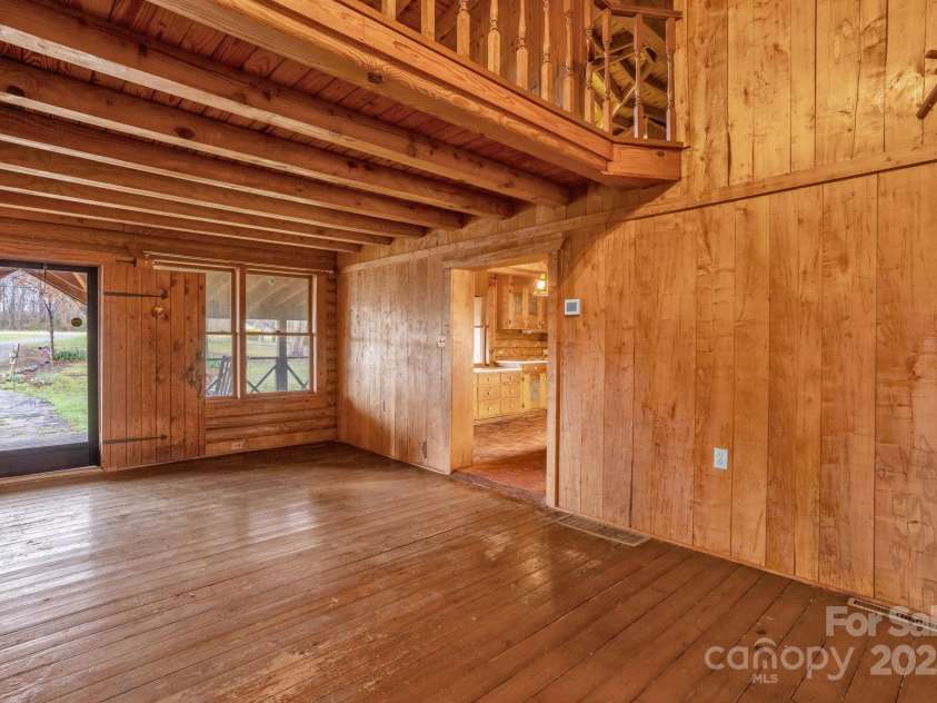 723 Hill Everhart Road, Lexington, NC 27295.  MLS# CAR4237112, YatesRealty ID 11188. 