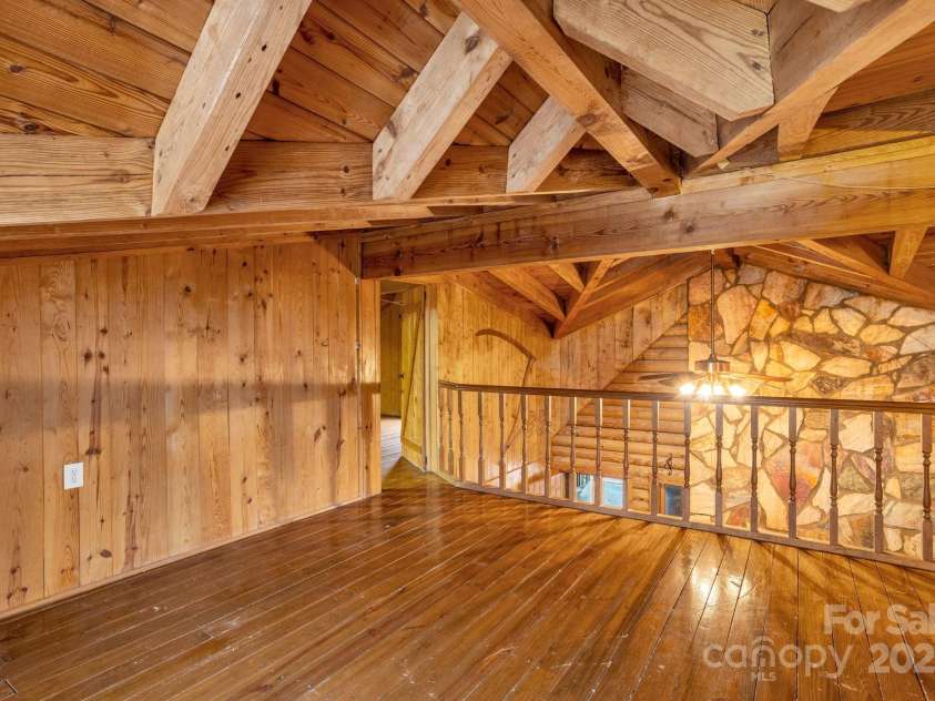 723 Hill Everhart Road, Lexington, NC 27295.  MLS# CAR4237112, YatesRealty ID 11188. 