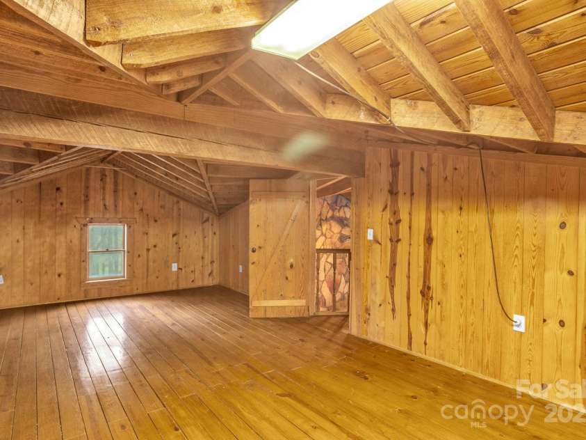 723 Hill Everhart Road, Lexington, NC 27295.  MLS# CAR4237112, YatesRealty ID 11188. 