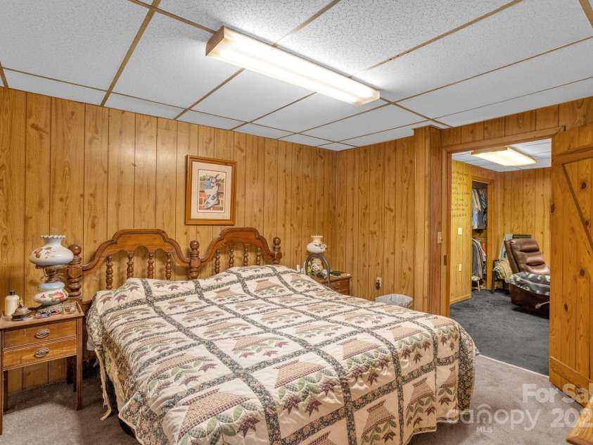 723 Hill Everhart Road, Lexington, NC 27295.  MLS# CAR4237112, YatesRealty ID 11188. 