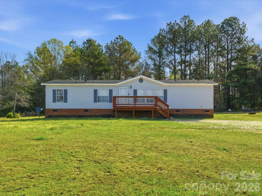 959 Langley Drive, Chester, SC 29706.  MLS# CAR4357543, YatesRealty ID 11188. 