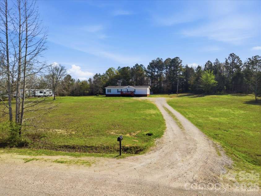 959 Langley Drive, Chester, SC 29706.  MLS# CAR4357543, YatesRealty ID 11188. 