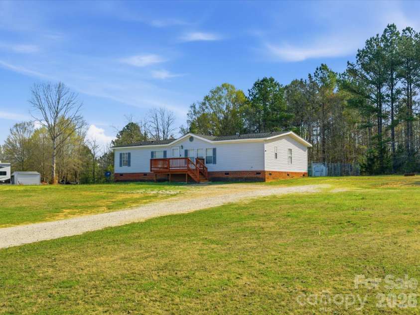 959 Langley Drive, Chester, SC 29706.  MLS# CAR4357543, YatesRealty ID 11188. 