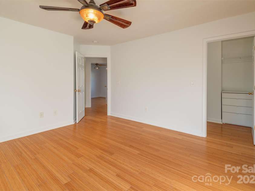 5 Olde Covington Way, Arden, NC 28704.  MLS# CAR4210893, YatesRealty ID 1119. 
