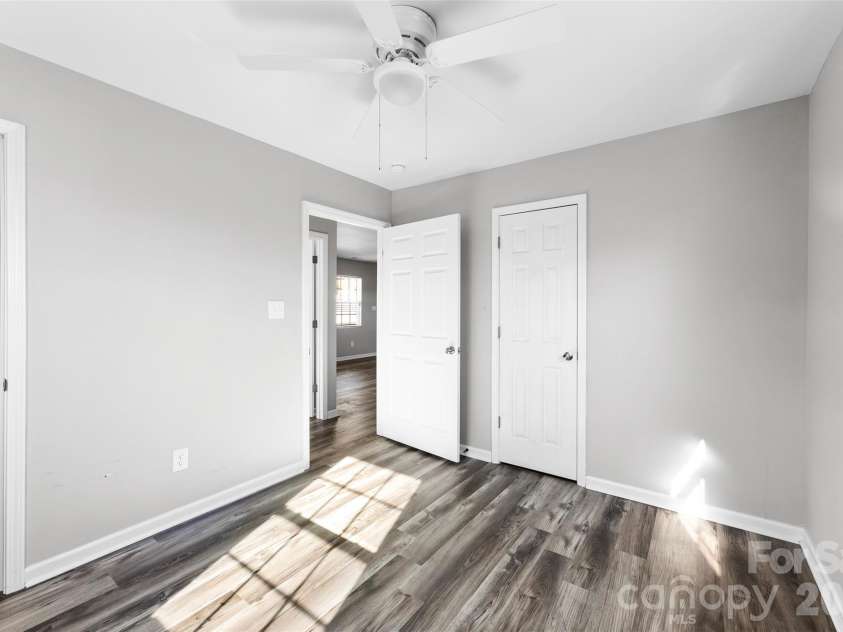 810 4th Street, Kings Mountain, NC 28086.  MLS# CAR4335671, YatesRealty ID 1119. 