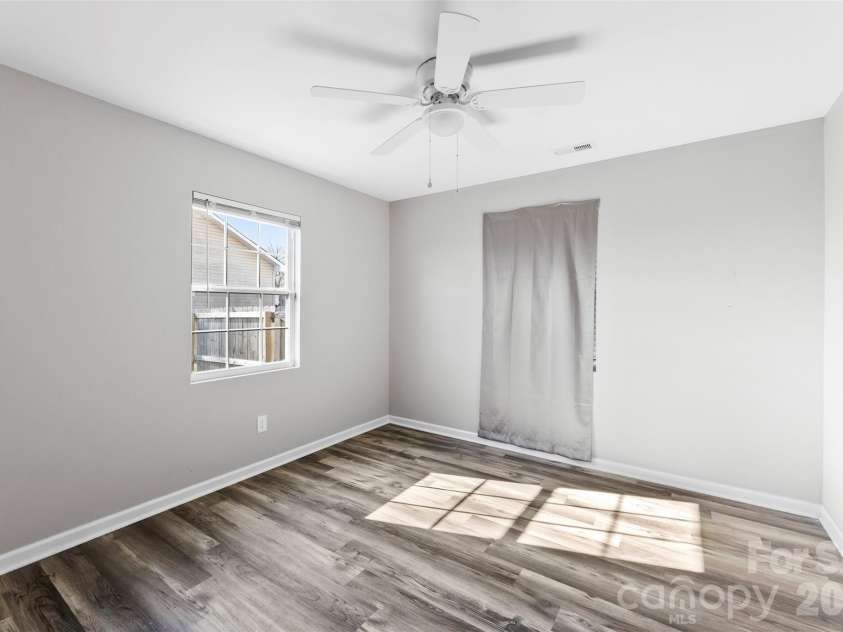 810 4th Street, Kings Mountain, NC 28086.  MLS# CAR4335671, YatesRealty ID 1119. 