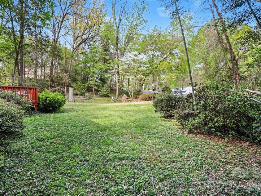 126 Amelia Drive, Fort Mill, SC 29715.  MLS# CAR4365424, YatesRealty ID 11191. 