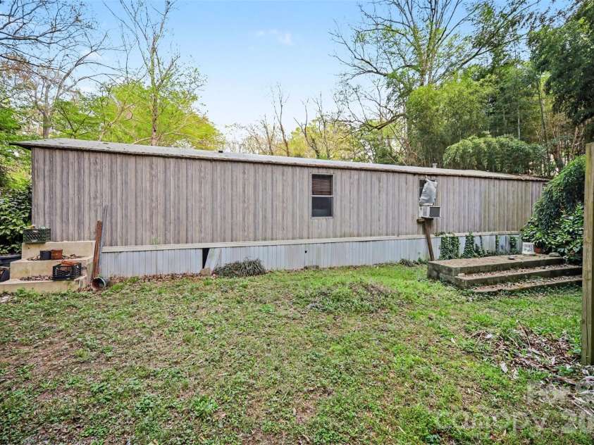 126 Amelia Drive, Fort Mill, SC 29715.  MLS# CAR4365424, YatesRealty ID 11191. 