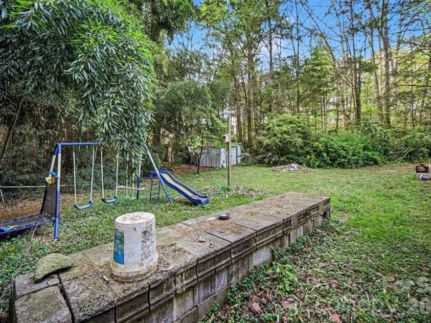 126 Amelia Drive, Fort Mill, SC 29715.  MLS# CAR4365424, YatesRealty ID 11191. 