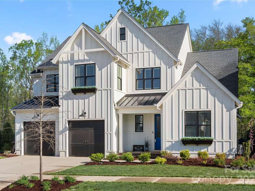 14013 Pinoli Pine Circle, Huntersville, NC 28078.  MLS# CAR4244997, YatesRealty ID 11192. 