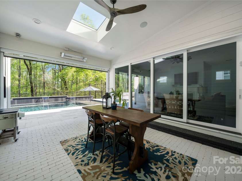 14013 Pinoli Pine Circle, Huntersville, NC 28078.  MLS# CAR4244997, YatesRealty ID 11192. 