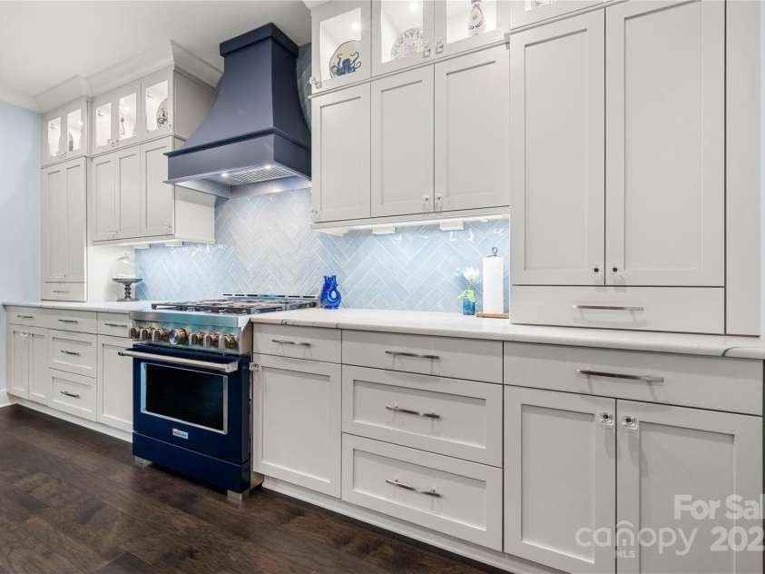 14013 Pinoli Pine Circle, Huntersville, NC 28078.  MLS# CAR4244997, YatesRealty ID 11192. 