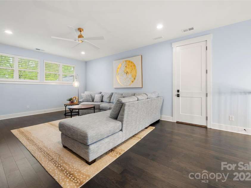 14013 Pinoli Pine Circle, Huntersville, NC 28078.  MLS# CAR4244997, YatesRealty ID 11192. 