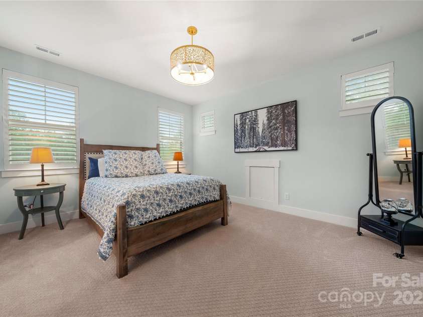 14013 Pinoli Pine Circle, Huntersville, NC 28078.  MLS# CAR4244997, YatesRealty ID 11192. 