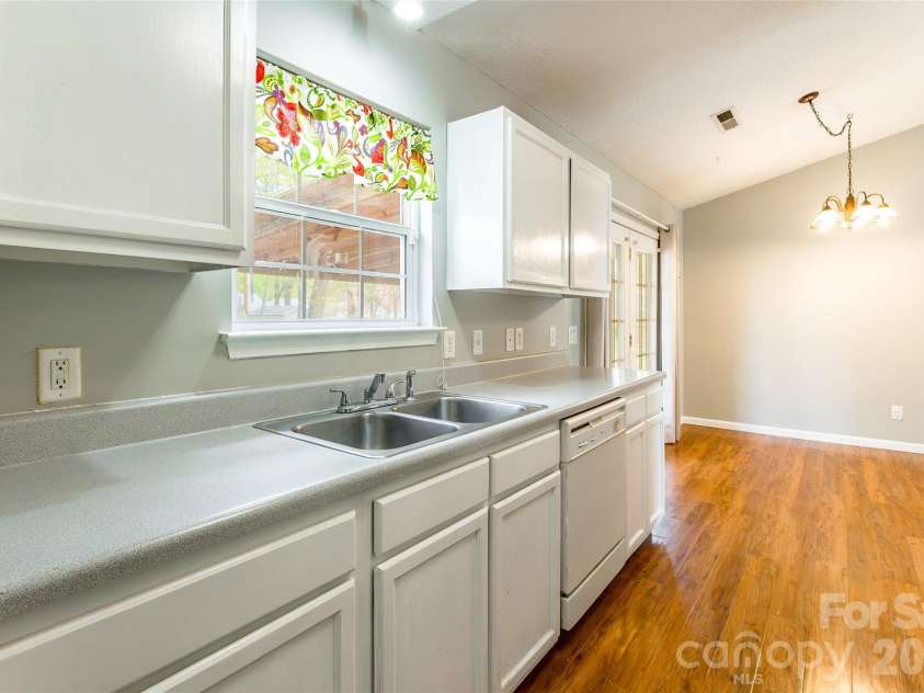 1021 Cedar Creek Road, Kannapolis, NC 28083.  MLS# CAR4363775, YatesRealty ID 11193. 
