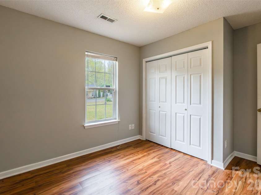 1021 Cedar Creek Road, Kannapolis, NC 28083.  MLS# CAR4363775, YatesRealty ID 11193. 