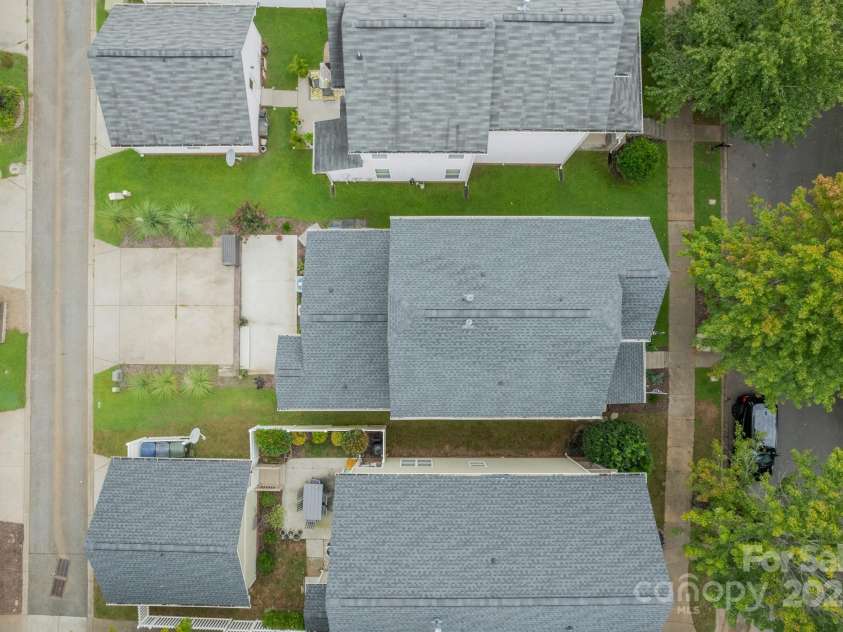 16607 Spruell Street, Huntersville, NC 28078.  MLS# CAR4238596, YatesRealty ID 11193. 