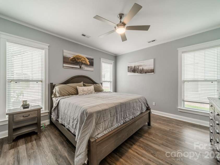 16607 Spruell Street, Huntersville, NC 28078.  MLS# CAR4238596, YatesRealty ID 11193. 