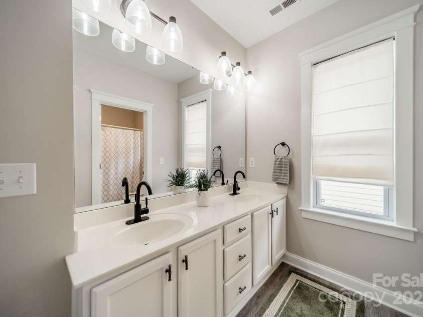 16607 Spruell Street, Huntersville, NC 28078.  MLS# CAR4238596, YatesRealty ID 11193. 