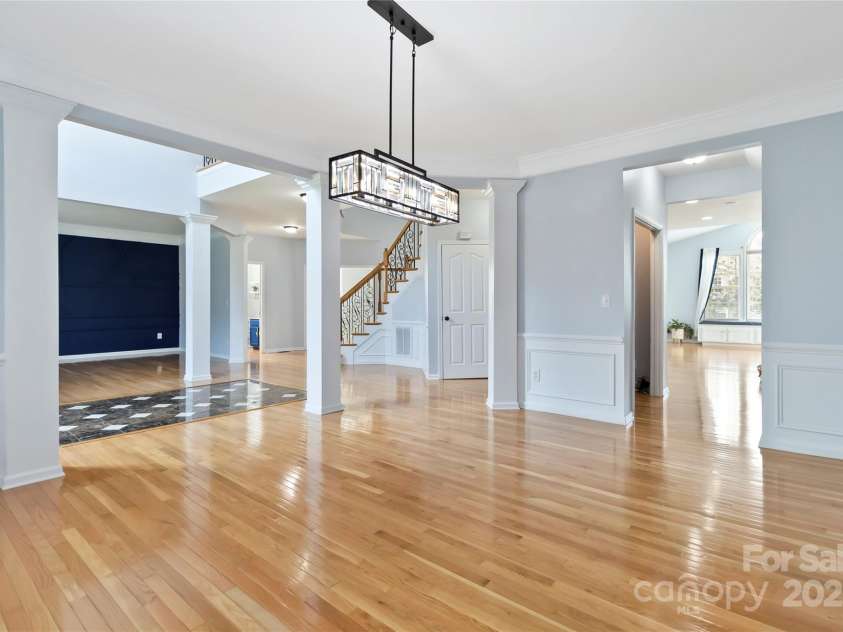 1009 Murandy Lane, Matthews, NC 28104.  MLS# CAR4272008, YatesRealty ID 11195. 