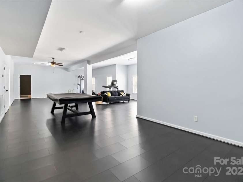 1009 Murandy Lane, Matthews, NC 28104.  MLS# CAR4272008, YatesRealty ID 11195. 