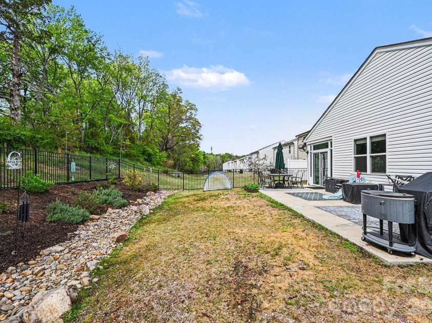 1235 Nesters Store Place, Concord, NC 28027.  MLS# CAR4367544, YatesRealty ID 11195. 