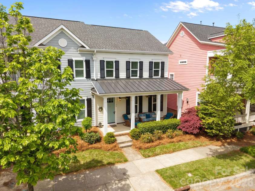 1126 South Street, Cornelius, NC 28031.  MLS# CAR4365367, YatesRealty ID 11196. 