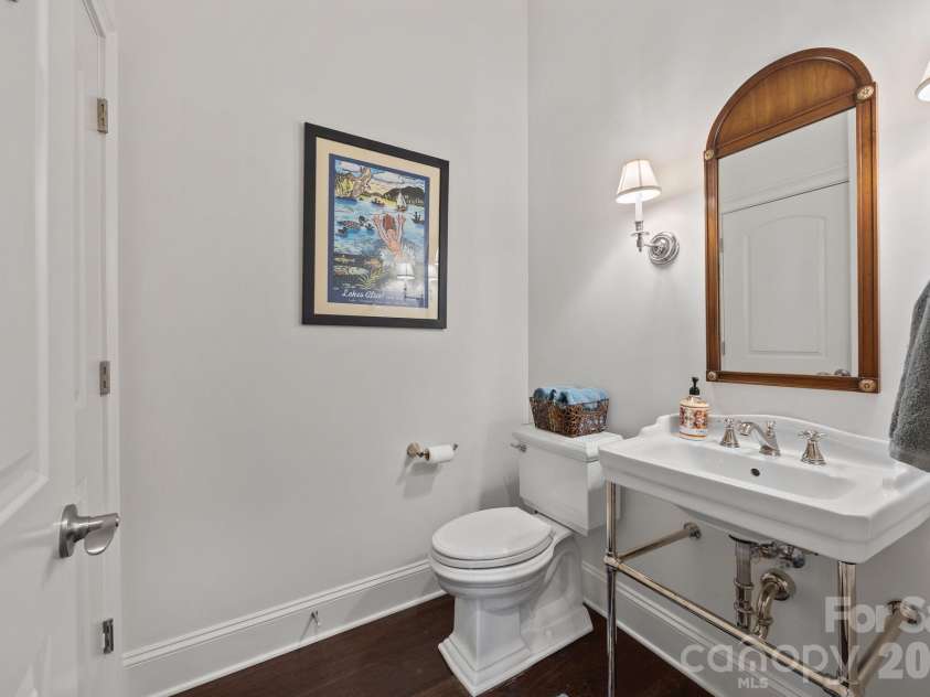 1126 South Street, Cornelius, NC 28031.  MLS# CAR4365367, YatesRealty ID 11196. 