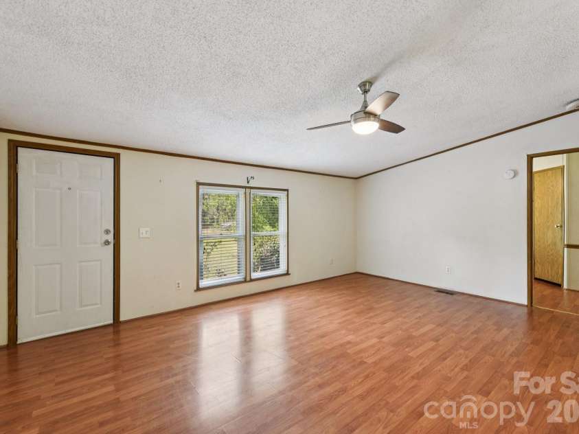 3296 Torrence Branch Drive, Fort Mill, SC 29708.  MLS# CAR4363774, YatesRealty ID 11197. 