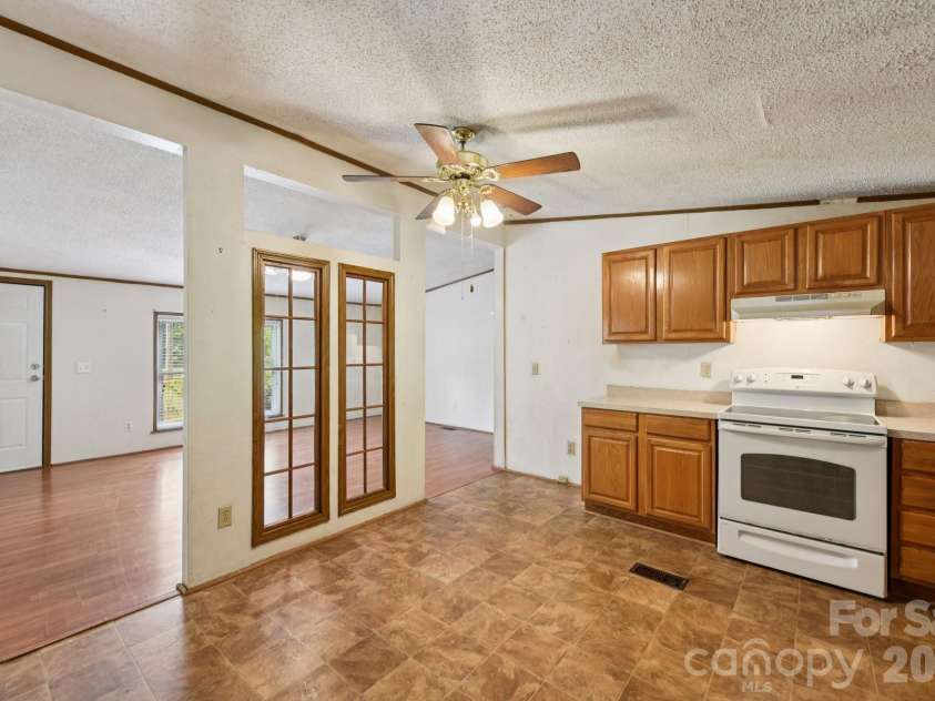 3296 Torrence Branch Drive, Fort Mill, SC 29708.  MLS# CAR4363774, YatesRealty ID 11197. 