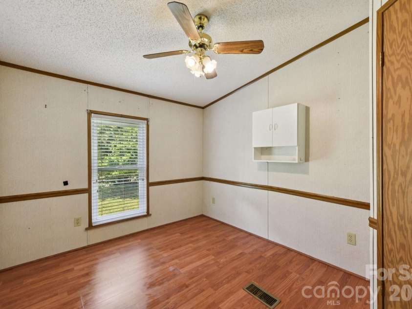 3296 Torrence Branch Drive, Fort Mill, SC 29708.  MLS# CAR4363774, YatesRealty ID 11197. 