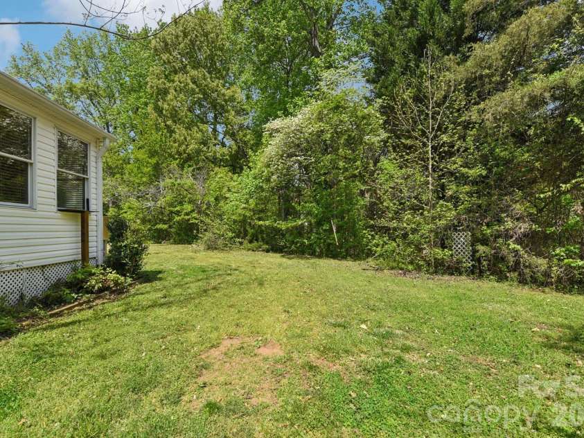 3296 Torrence Branch Drive, Fort Mill, SC 29708.  MLS# CAR4363774, YatesRealty ID 11197. 