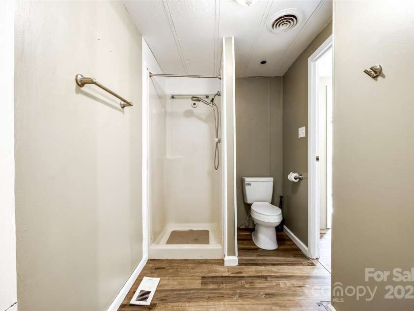 5320 Liberty Hill Road, York, SC 29745.  MLS# CAR4201279, YatesRealty ID 11197. 