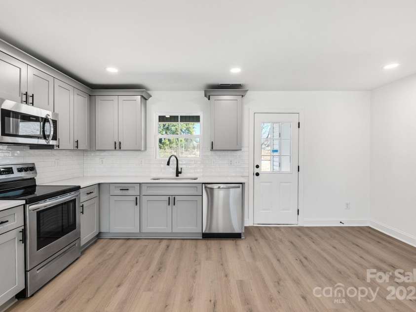 219 Rice Street, Landis, NC 28088.  MLS# CAR4230918, YatesRealty ID 11198. 