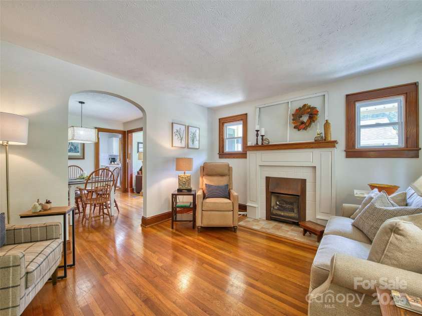 85 Marshall Street, Waynesville, NC 28786.  MLS# CAR4295858, YatesRealty ID 1120. 