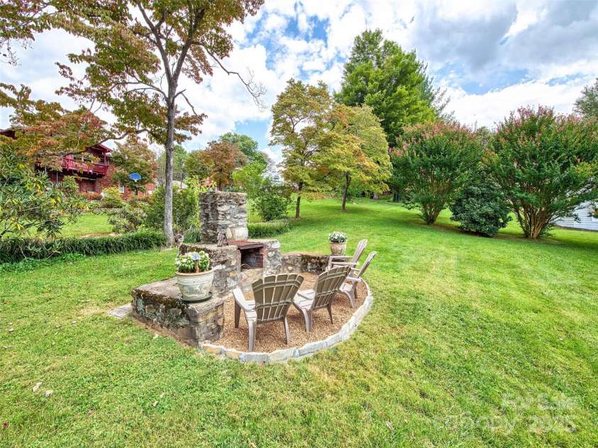 85 Marshall Street, Waynesville, NC 28786.  MLS# CAR4295858, YatesRealty ID 1120. 