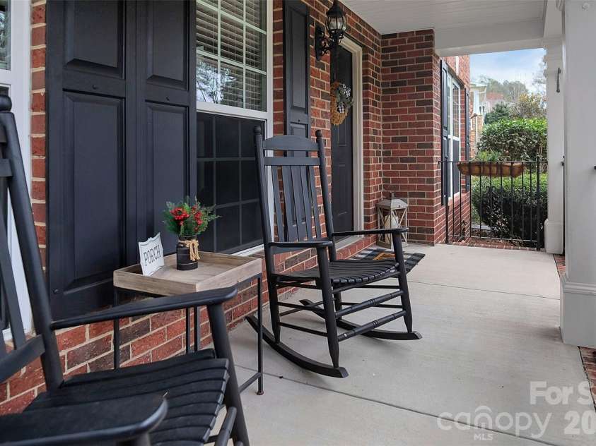 401 Brookridge Drive, Mount Holly, NC 28120.  MLS# CAR4333575, YatesRealty ID 11200. 