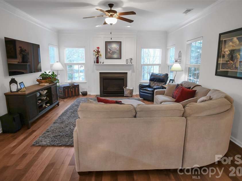 401 Brookridge Drive, Mount Holly, NC 28120.  MLS# CAR4333575, YatesRealty ID 11200. 