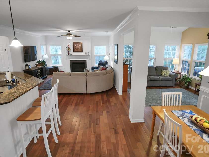 401 Brookridge Drive, Mount Holly, NC 28120.  MLS# CAR4333575, YatesRealty ID 11200. 