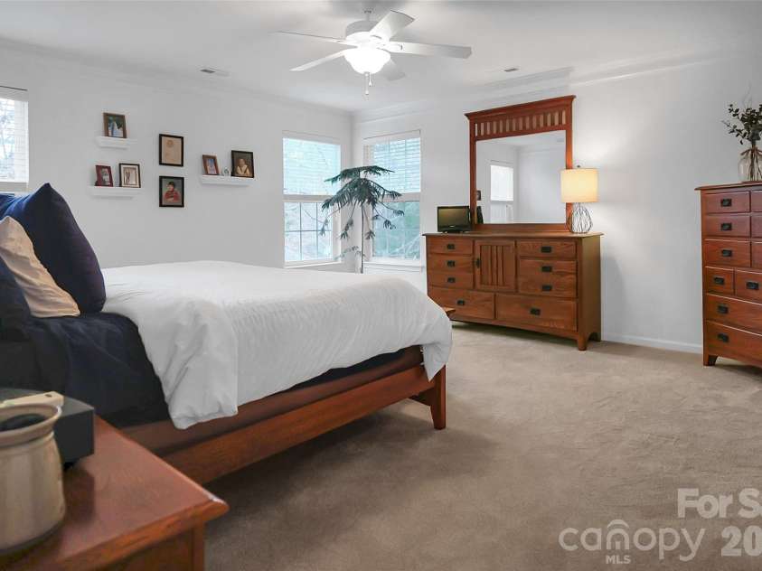 401 Brookridge Drive, Mount Holly, NC 28120.  MLS# CAR4333575, YatesRealty ID 11200. 