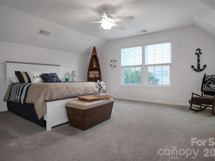 401 Brookridge Drive, Mount Holly, NC 28120.  MLS# CAR4333575, YatesRealty ID 11200. 