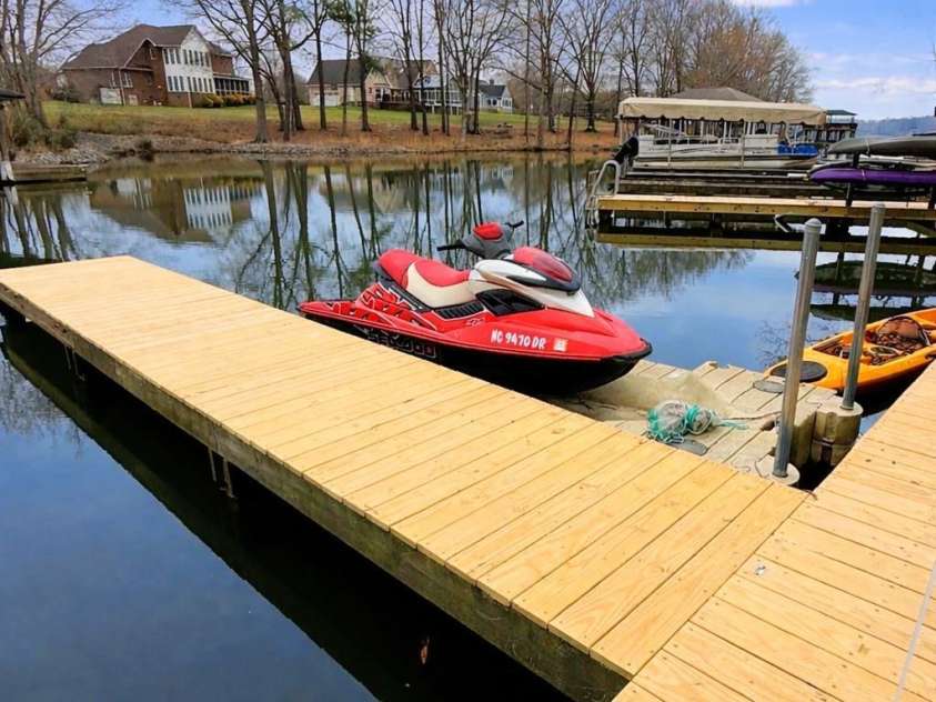 120 Oak Point Drive, Cherryville, NC 28021.  MLS# CAR4359996, YatesRealty ID 11201. 