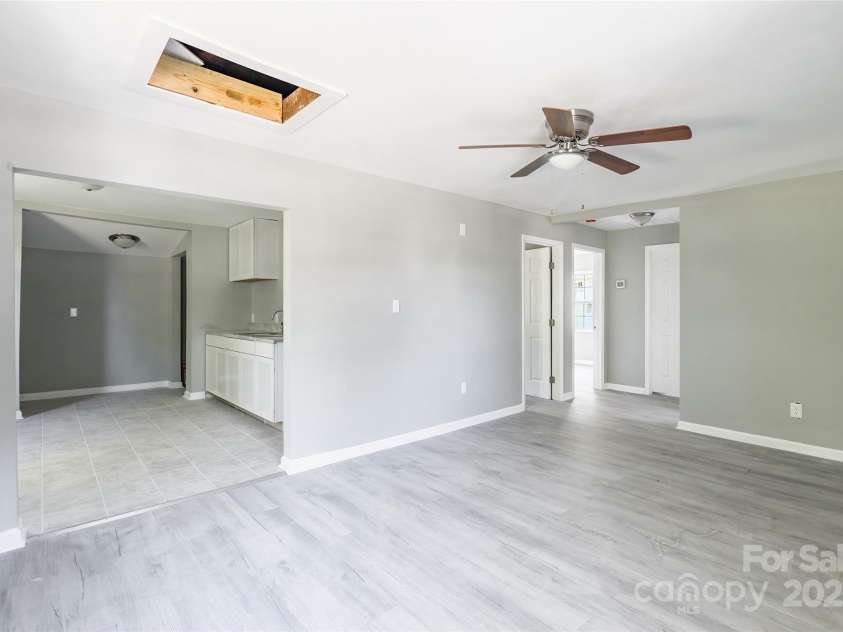 340 Whitner Street, Rock Hill, SC 29730.  MLS# CAR4245385, YatesRealty ID 11203. 