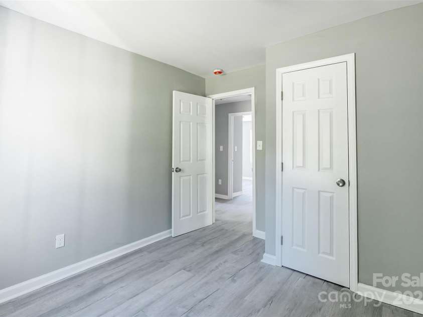 340 Whitner Street, Rock Hill, SC 29730.  MLS# CAR4245385, YatesRealty ID 11203. 