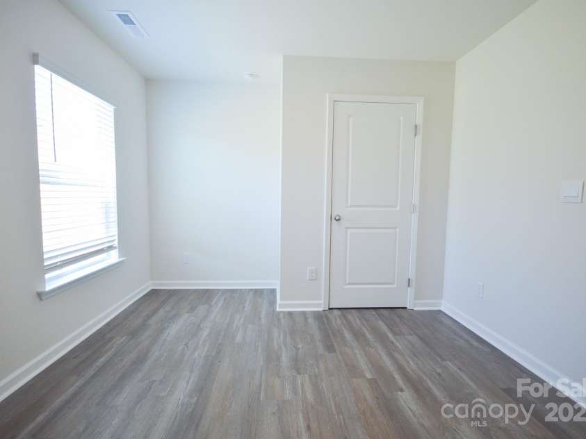 48 Providence Walk Drive, Hendersonville, NC 28792.  MLS# CAR4183906, YatesRealty ID 11207. 