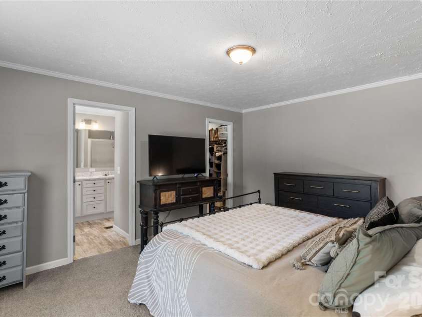 3041 Dr Nichols Road, York, SC 29745.  MLS# CAR4367169, YatesRealty ID 11208. 