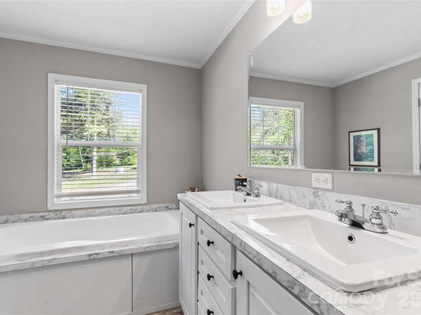 3041 Dr Nichols Road, York, SC 29745.  MLS# CAR4367169, YatesRealty ID 11208. 
