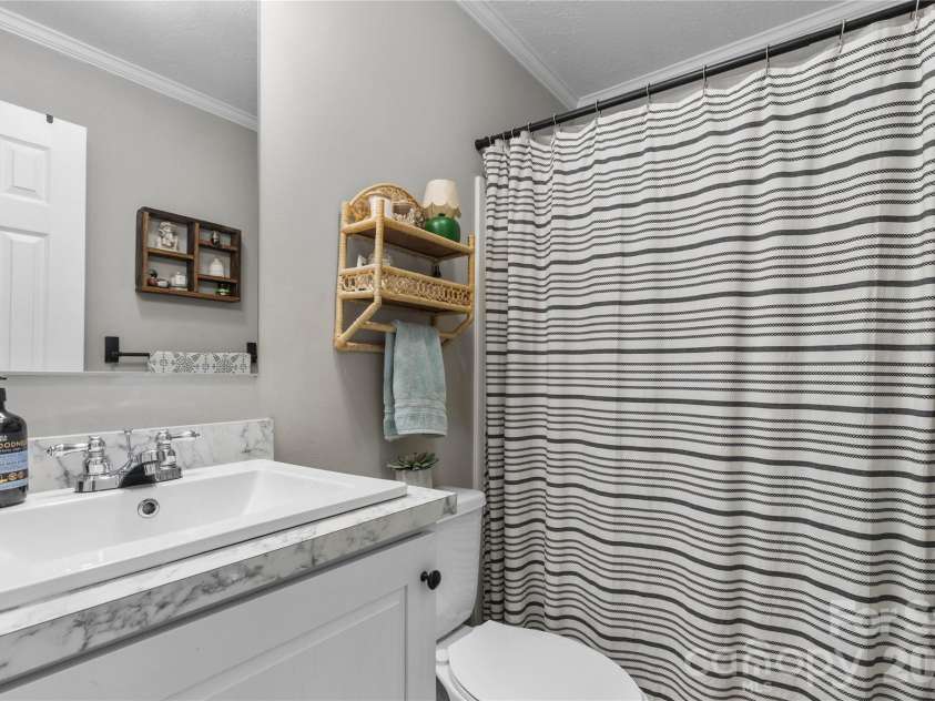 3041 Dr Nichols Road, York, SC 29745.  MLS# CAR4367169, YatesRealty ID 11208. 