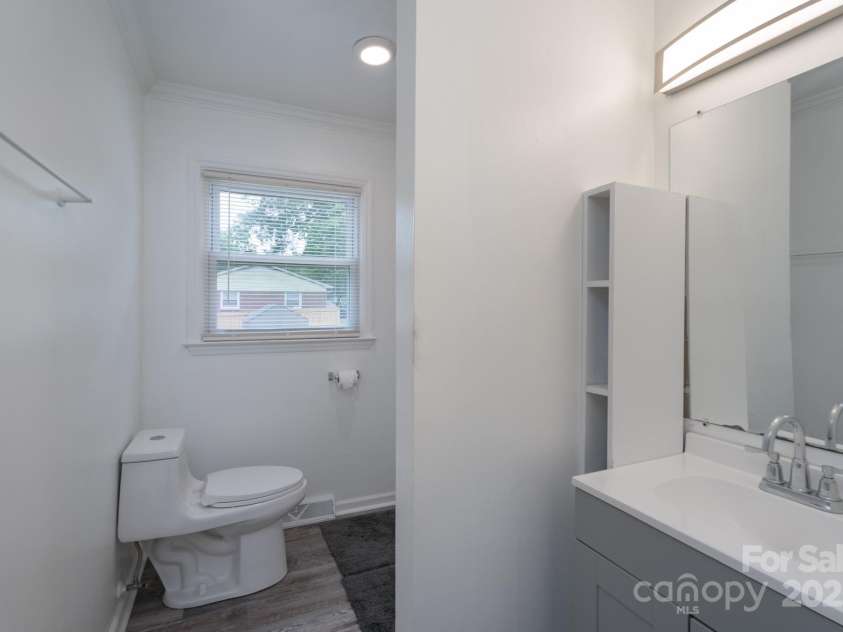 3219 Spring Valley Drive, Gastonia, NC 28052.  MLS# CAR4252454, YatesRealty ID 11208. 